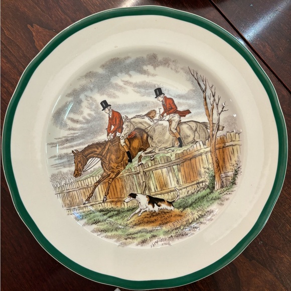 Spode The Hunt First Over Salad Plates (set of 3) - Picture 4 of 4